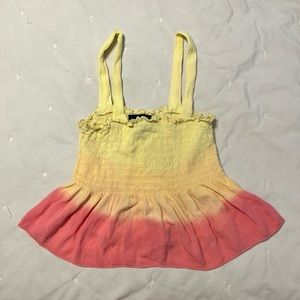 Cute cropped top!